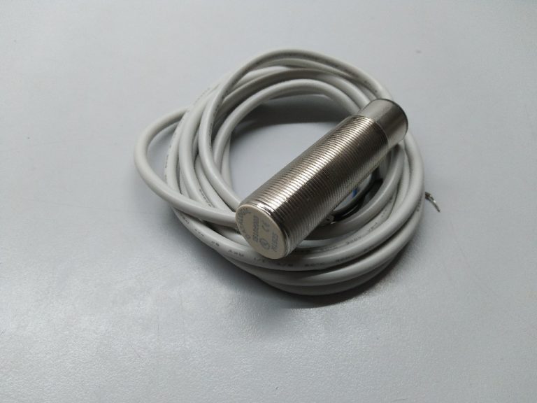 Sensor Inductivo Programable Sensor inductivo - GETEC