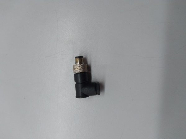 CNM08-R4LPO-BP5 M8 angulo macho soldar 4pol