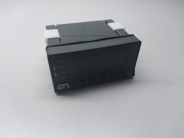 GM-E Voltimetro y amperimetro KFC