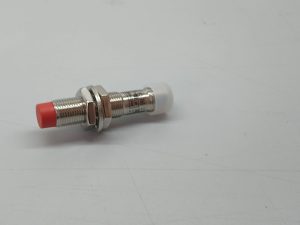 PM12-04N-M12 Sensor inductivo Fotek